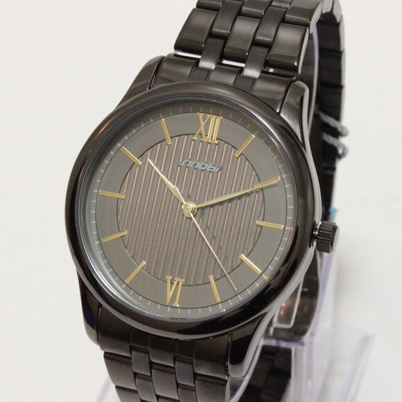 Ladies Classic Quartz Watch Black Textured Dial Gold Tone Indices Roman Numerals - Picture 1 of 11